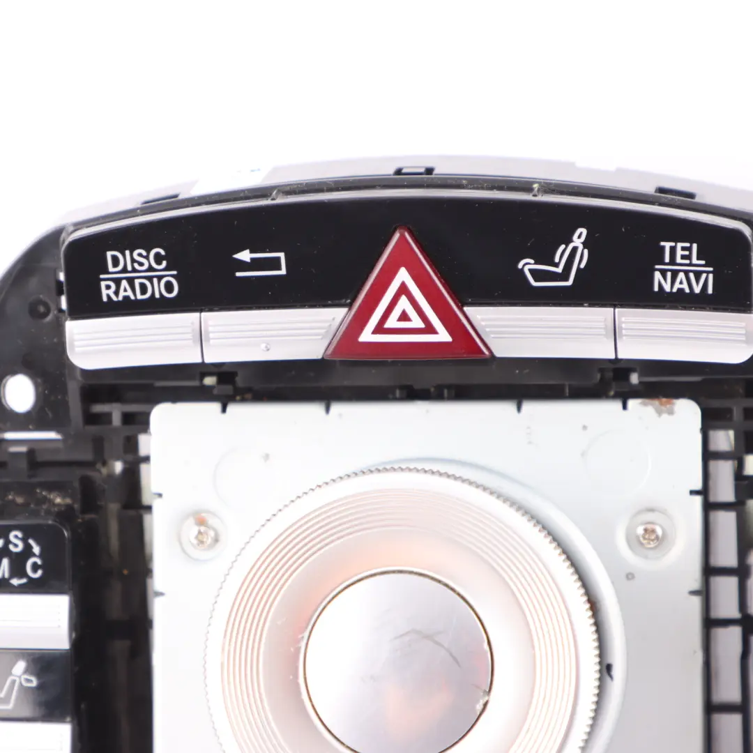 Steuer Schalter Multifunktions Lenkrad Einheit für Mercedes W221 mit Teilenummer A2218700451 Mercedes W221 Steuer Schalter Multifunktions Lenkrad Einheit - SKU A2218700451 - Teilenummer A2218700451