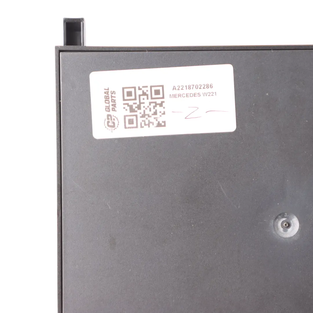 Moduł Sterownik Ogrzewania Siedzenia Przód ECU do Mercedes W221 o numerze A2218702286 Mercedes W221 Moduł Sterownik Ogrzewania Siedzenia Przód ECU - SKU A2218702286 - Numer Części A2218702286