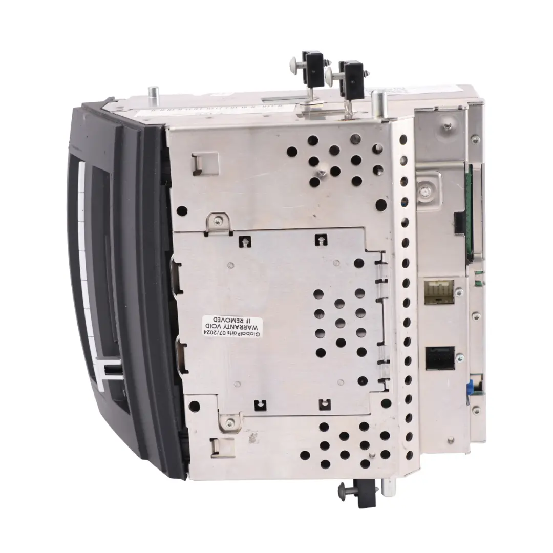 Hauptgerät Radio Player Media Navigation DVD Wechsler für Mercedes W221 mit Teilenummer A2218702686 Mercedes W221 Hauptgerät Radio Player Media Navigation DVD Wechsler - SKU A2218702686 - Teilenummer A2218702686