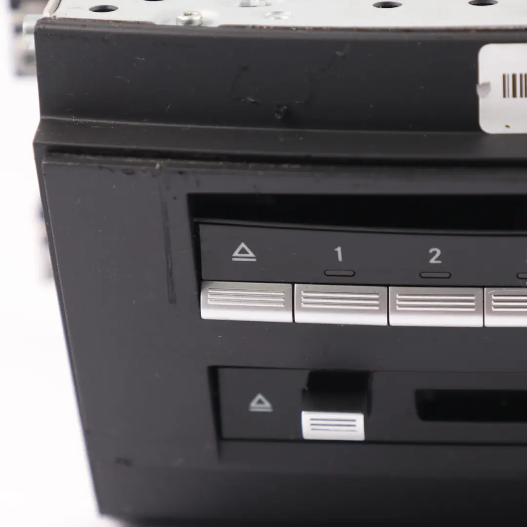 Unidad Central Radio Reproductor Media Navegación DVD Changer para Mercedes W221 con número de pieza A2218702686 Mercedes W221 Unidad Central Radio Reproductor Media Navegación DVD Changer - SKU A2218702686 - Número de pieza A2218702686