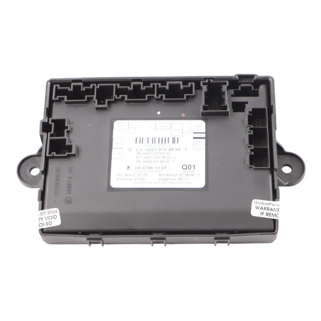 Módulo Unidad ECU Control Puerta Trasera Izquierda para Mercedes W221 con número de pieza A2218704895 Mercedes W221 Módulo Unidad ECU Control Puerta Trasera Izquierda - SKU A2218704895 - Número de pieza A2218704895