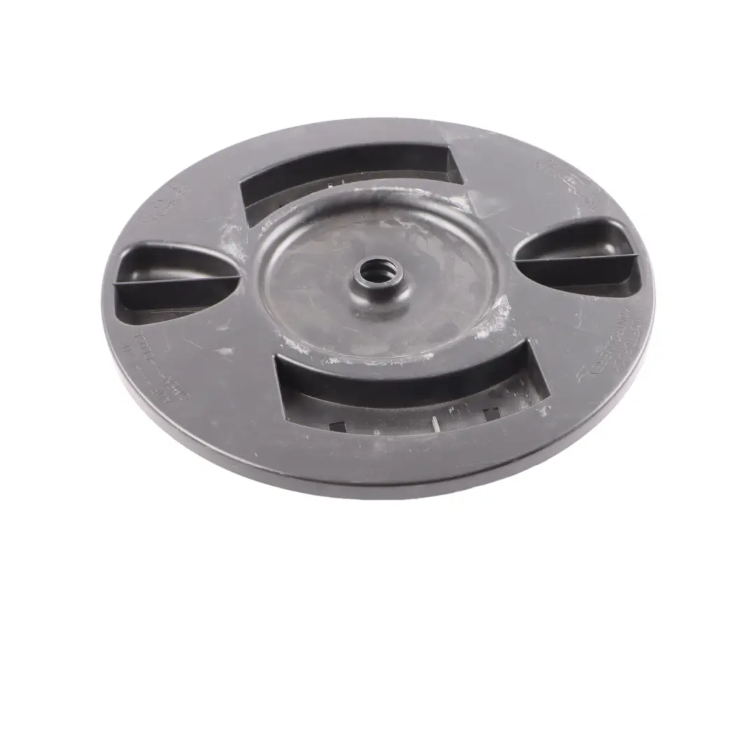 Couvercle De Roue De Secours En Plastique pour Mercedes W221 à propos du numéro de pièce A2218980207 Mercedes W221 Couvercle De Roue De Secours En Plastique - SKU A2218980207 - Numéro de pièce A2218980207