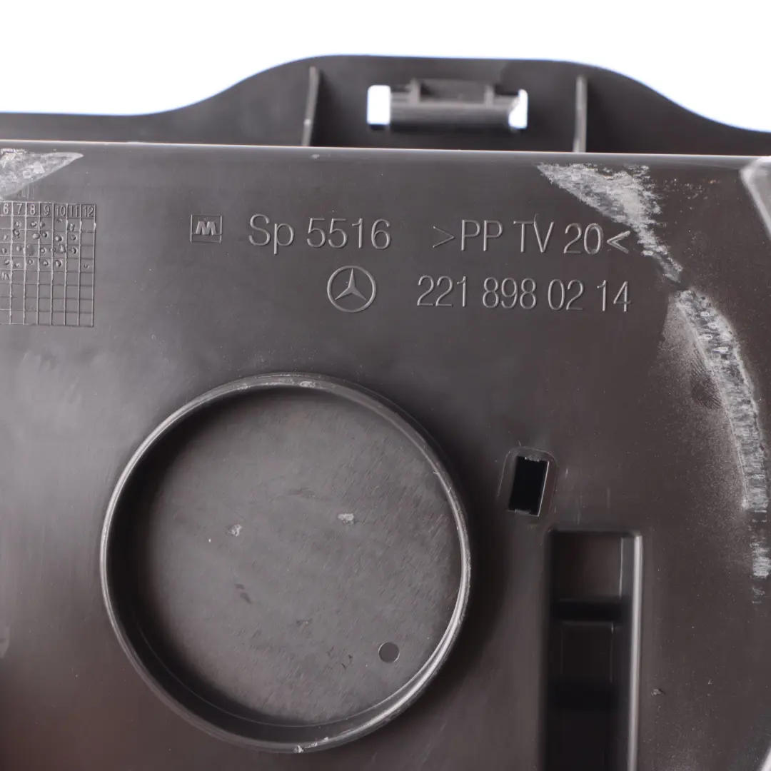 Cassetta degli attrezzi Vassoio Jack Baule Boot per Mercedes C216 W221 con numero di parte A2218980214 Mercedes C216 W221 Cassetta degli attrezzi Vassoio Jack Baule Boot - SKU A2218980214 - Numero di parte A2218980214