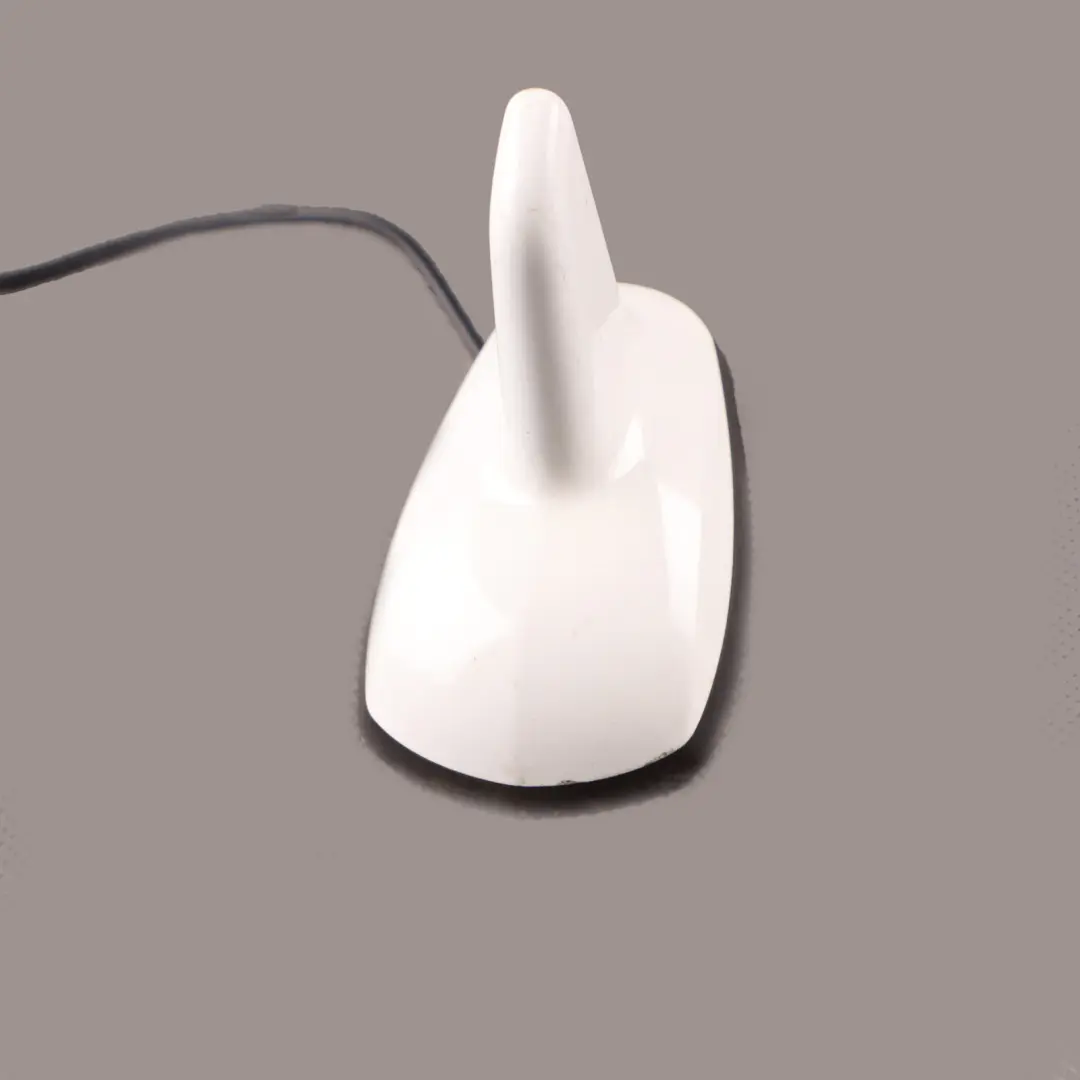 Antenna Mercedes A207 Convertible Trunk Lid Rear Center Polar White - 149 to with Part number A2219056600 Antenna Mercedes A207 Convertible Trunk Lid Rear Center Polar White - 149 - SKU A2219056600-POL - Part number A2219056600