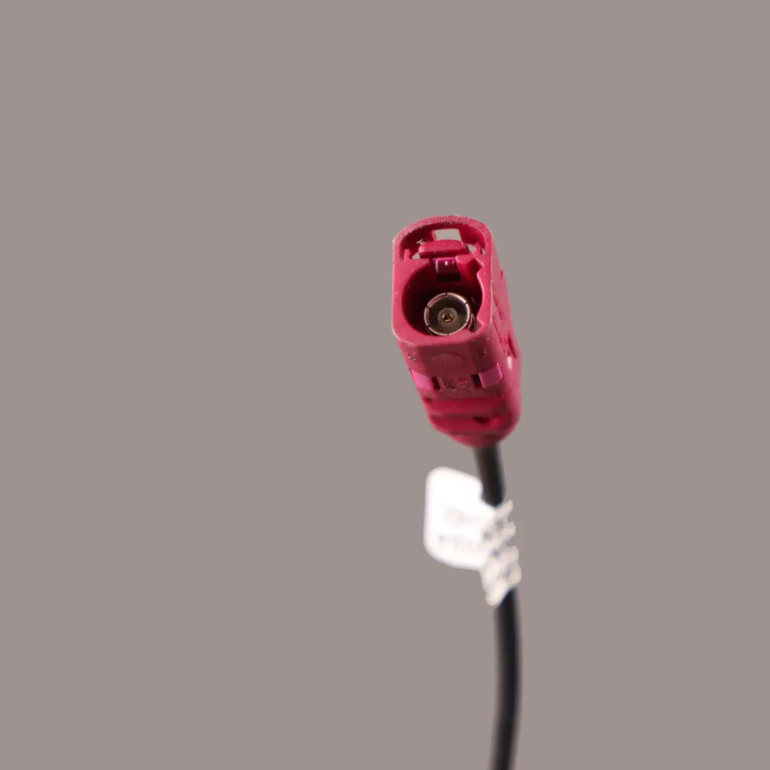 Antenna Mercedes A207 Convertible Trunk Lid Rear Center Polar White - 149 to with Part number A2219056600 Antenna Mercedes A207 Convertible Trunk Lid Rear Center Polar White - 149 - SKU A2219056600-POL - Part number A2219056600