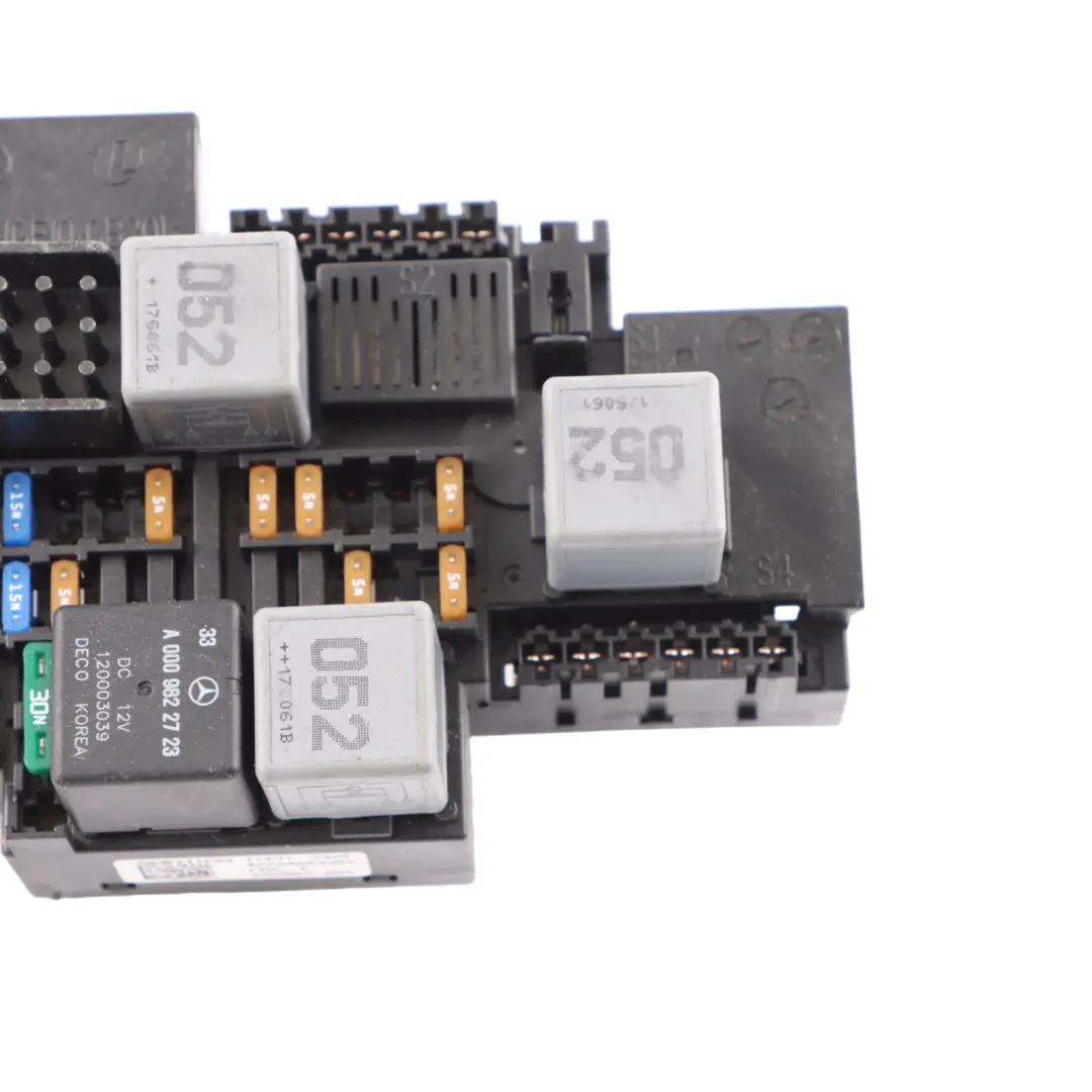 Fuse Box Mercedes W205 W222 Engine Compartment SAM Module Relay Unit to with Part number A2229063302 Fuse Box Mercedes W205 W222 Engine Compartment SAM Module Relay Unit - SKU A2229063302 - Part number A2229063302