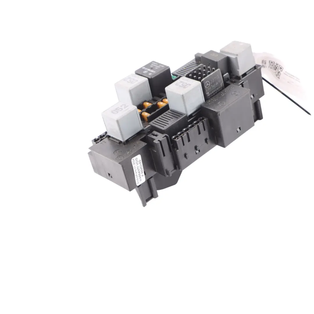 Fuse Box Mercedes W205 W222 Engine Compartment SAM Module Relay Unit to with Part number A2229063302 Fuse Box Mercedes W205 W222 Engine Compartment SAM Module Relay Unit - SKU A2229063302 - Part number A2229063302