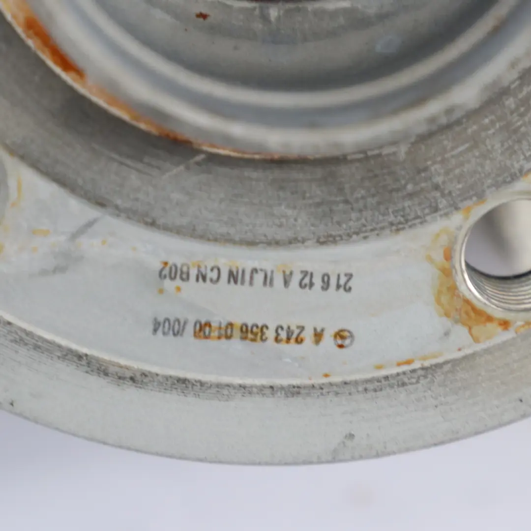 Mozzo ruota posteriore sinistro cuscinetto sospensione A2473320100 per Mercedes H243 con numero di parte A2433502301 Mercedes H243 Mozzo ruota posteriore sinistro cuscinetto sospensione A2473320100 - SKU A2433502301-1 - Numero di parte A2433502301