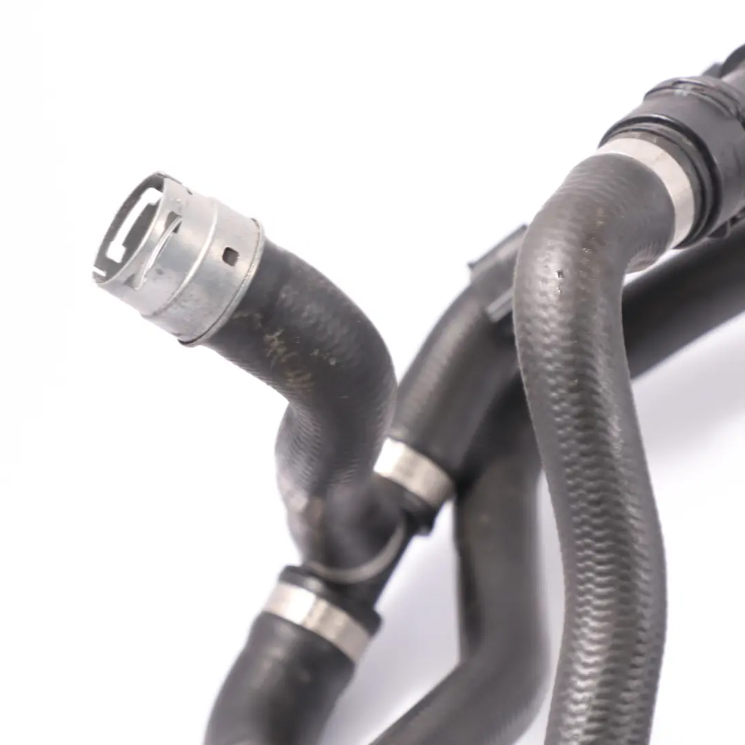 Mercedes EQA350 H243 Enfriador Eléctrico Bomba de Agua Manguera - SKU A2435000200 - Número de pieza A2435000200