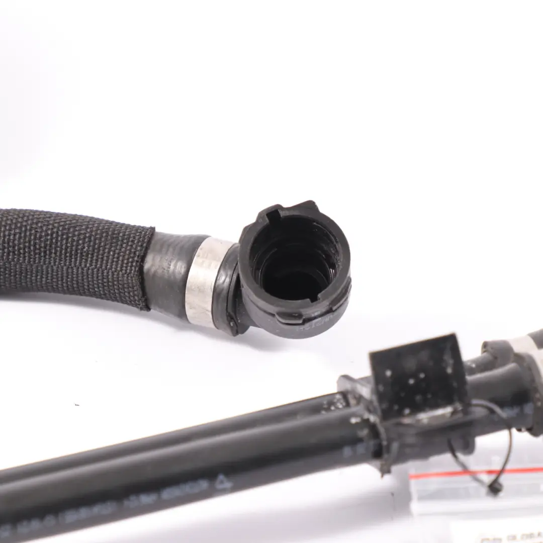 Mercedes EQ350 H243 Elektrischer Kühler Wasserpumpe Leitungsschlauch - SKU A2435000200 - Teilenummer A2435000200