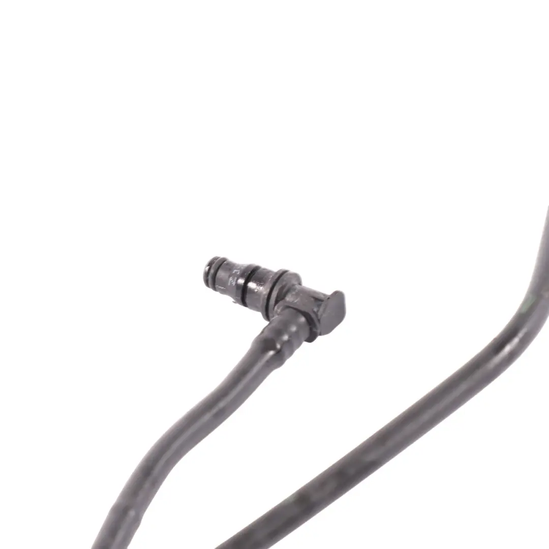 Mercedes H243 Hybrid Enfriador Tanque De Expansión Purga Tubería - SKU A2435002300 - Número de pieza A2435002300