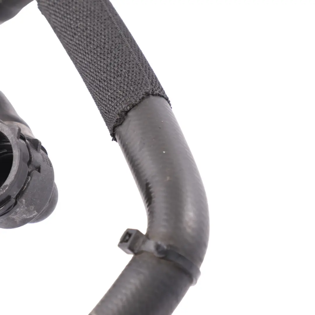 EQA350 H243 Moteur électrique Tuyau de refroidissement Conduite d'eau pour Mercedes à propos du numéro de pièce A2435004700 Mercedes EQA350 H243 Moteur électrique Tuyau de refroidissement Conduite d'eau - SKU A2435004700 - Numéro de pièce A2435004700