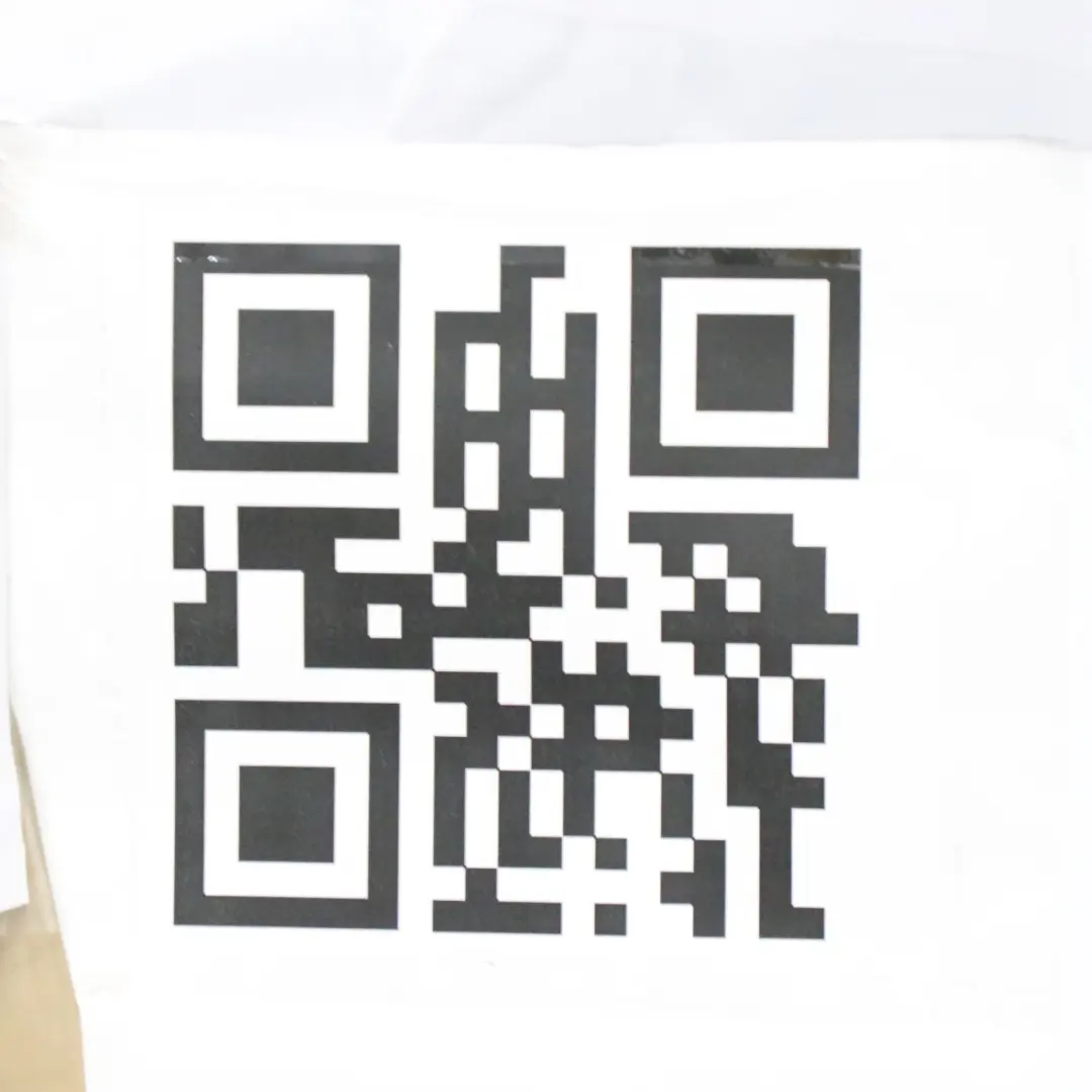 Podłoga Wykładzina Osłona Bagażnika Tył do Mercedes H243 o numerze A2436801500 Mercedes H243 Podłoga Wykładzina Osłona Bagażnika Tył - SKU A2436801500 - Numer Części A2436801500