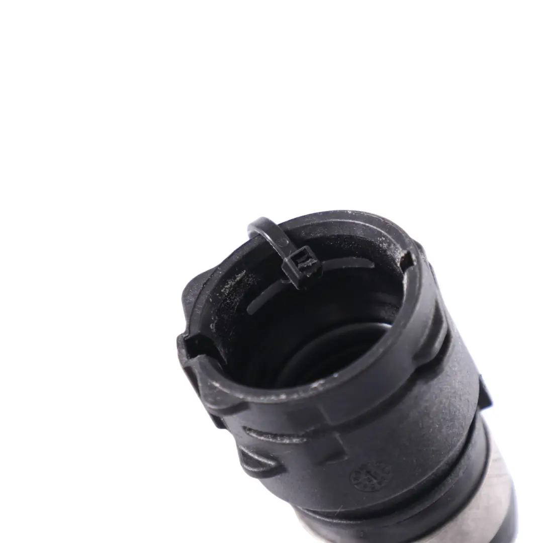 Tubo dell'acqua Mercedes H243 Radiatore Linea tubo di raffreddamento per con numero di parte A2438304400 Tubo dell'acqua Mercedes H243 Radiatore Linea tubo di raffreddamento - SKU A2438304400 - Numero di parte A2438304400