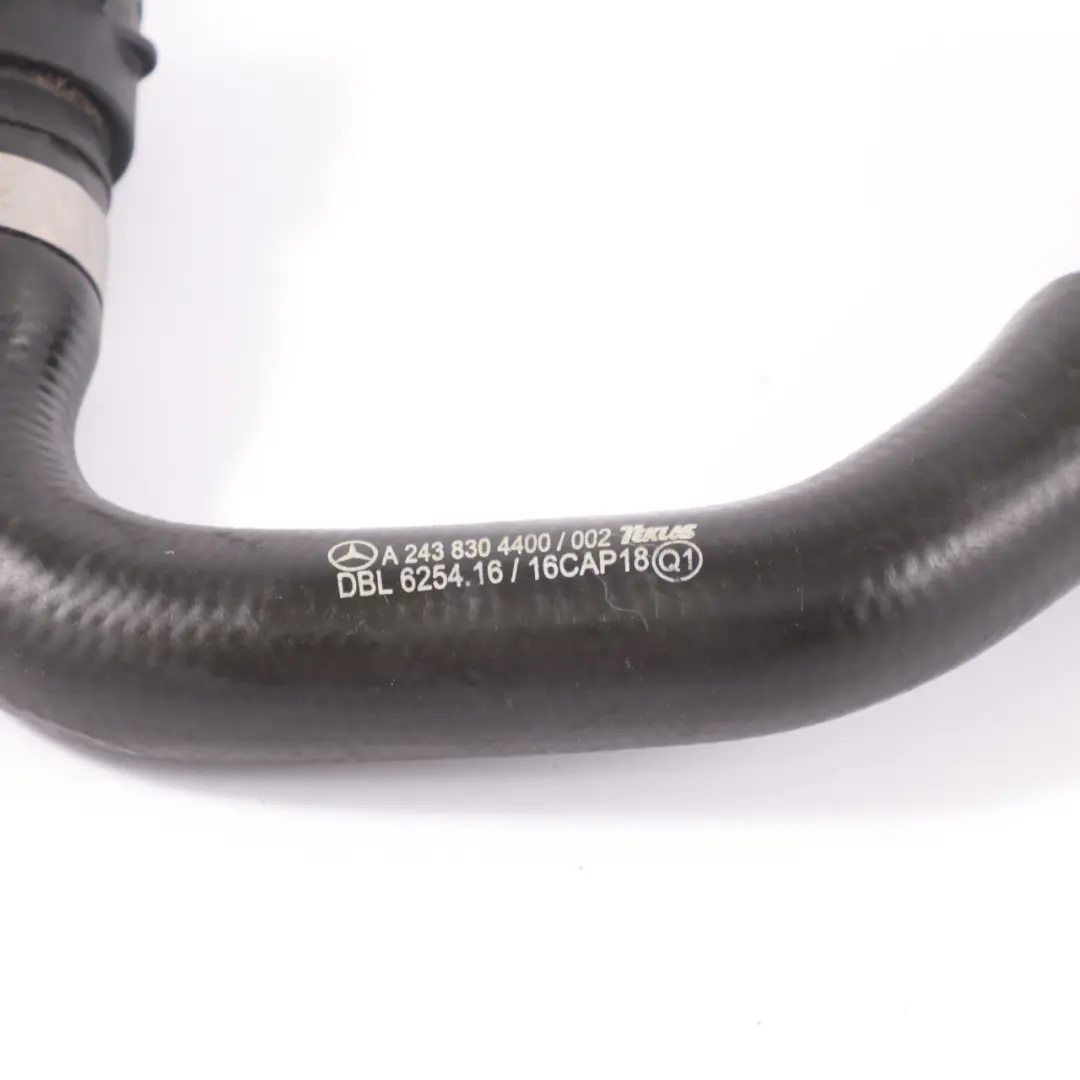 Tuyau d'eau Mercedes H243 Conduite de refroidissement du radiateur pour à propos du numéro de pièce A2438304400 Tuyau d'eau Mercedes H243 Conduite de refroidissement du radiateur - SKU A2438304400 - Numéro de pièce A2438304400