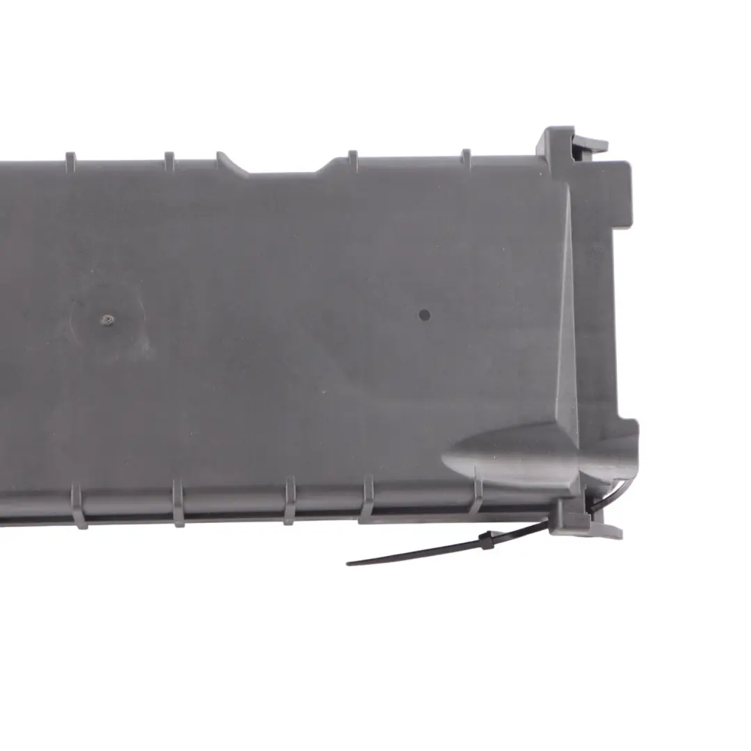 Mercedes W176 Scatola Fusibili Coperchio Cappello Top Trim Coperchio - SKU A2465451440 - Numero di parte A2465451440