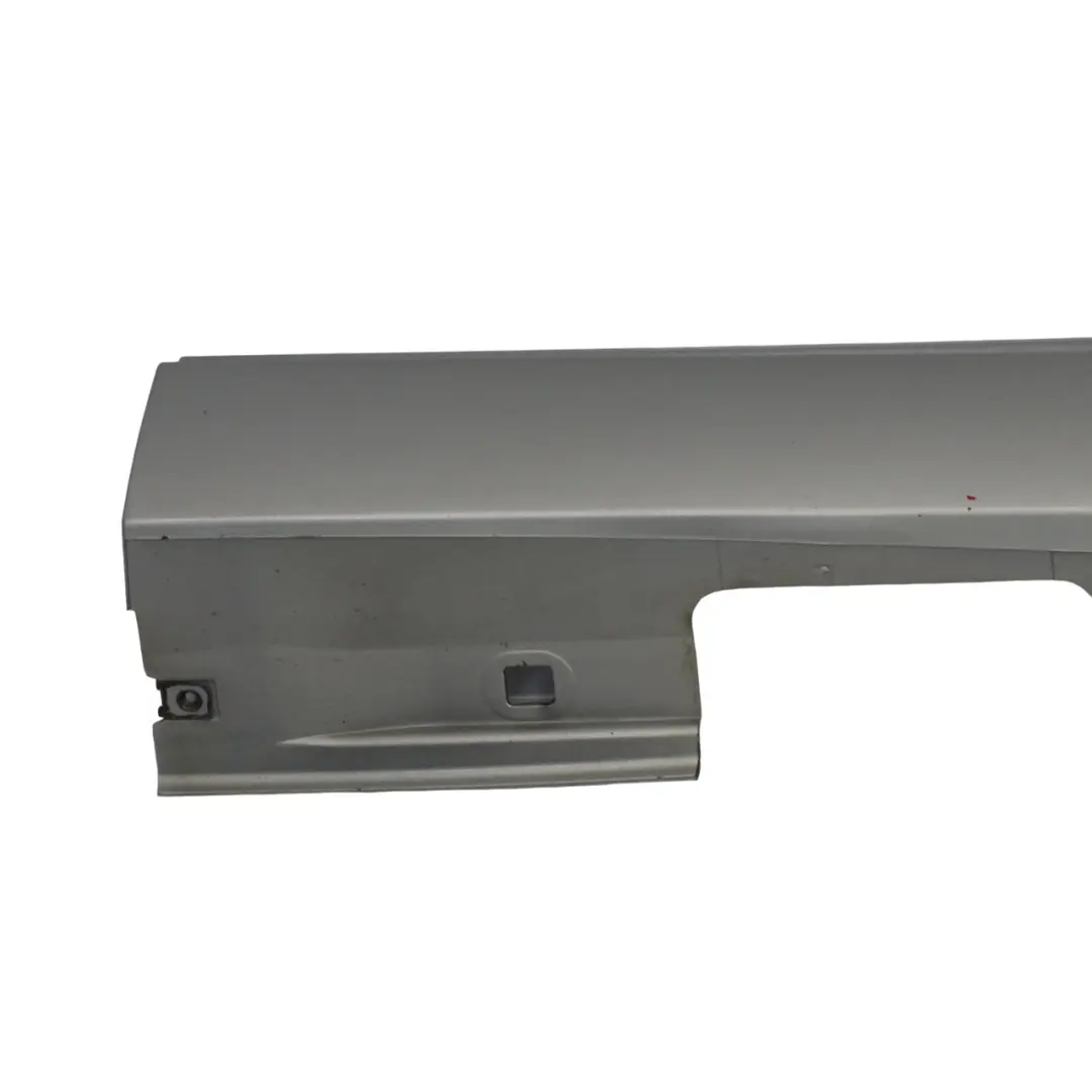 Mercedes W176 Faldón lateral derecho Cubre umbral puerta W246 Polar Silver - 761 - SKU A2466980654-PLS2 - Número de pieza A2466980654