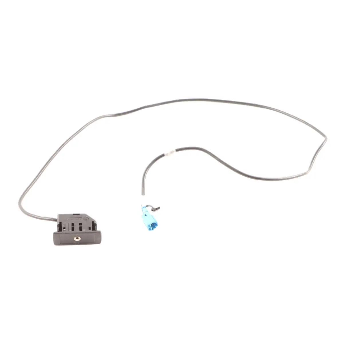 Mercedes C117 W246 W176 Porta jack AUX Cavo di cablaggio A2468201915