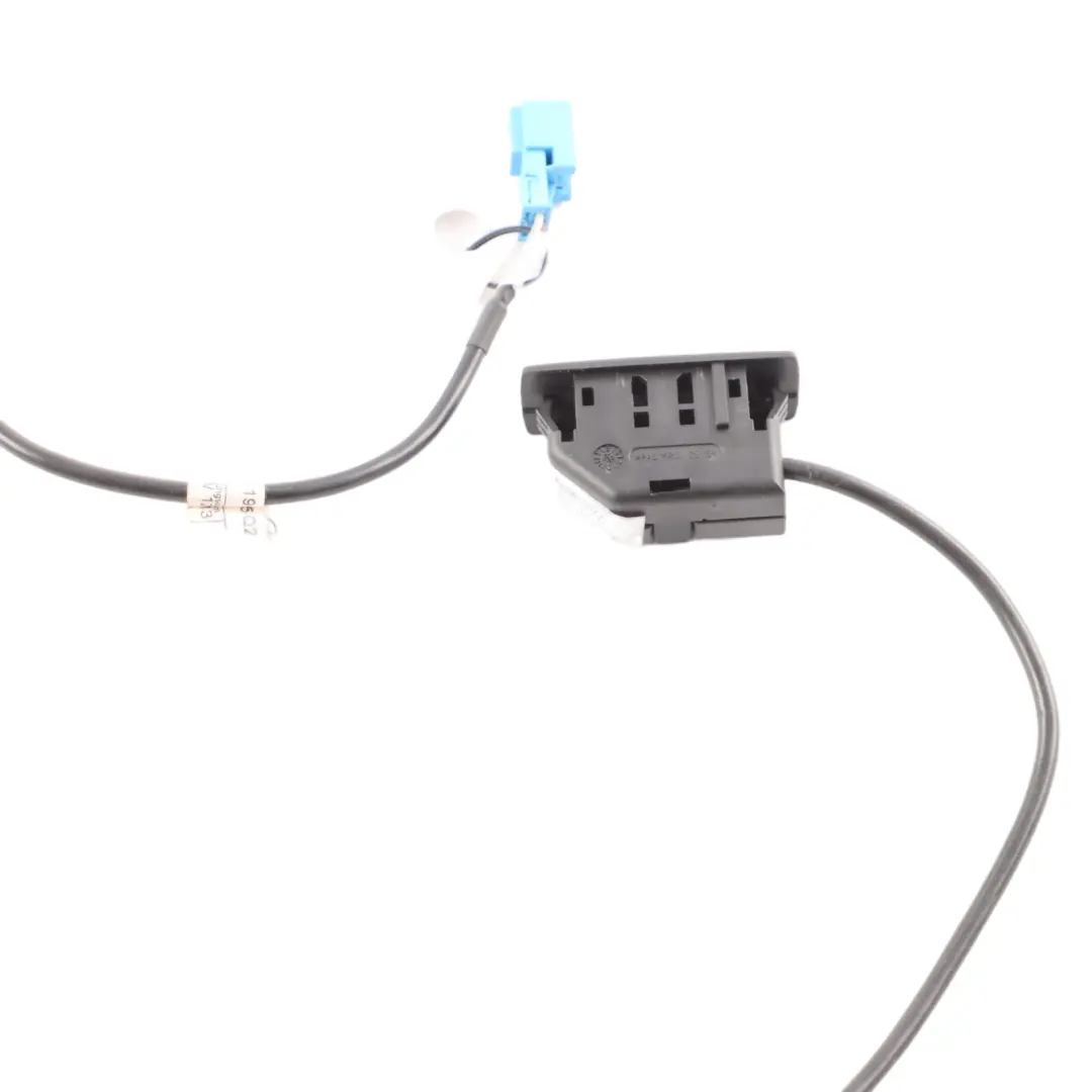 Mercedes C117 W246 W176 AUX Jack Port Kabelbaum Kabelbaum - SKU A2468201915 - Teilenummer A2468201915