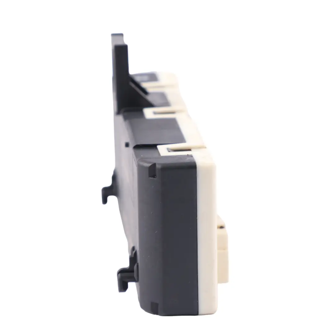 Lift Boot Lid Control Unit Module to Mercedes GLA X156 Tailgate with Part number A2469003615 Mercedes GLA X156 Tailgate Lift Boot Lid Control Unit Module - SKU A2469003615 - Part number A2469003615