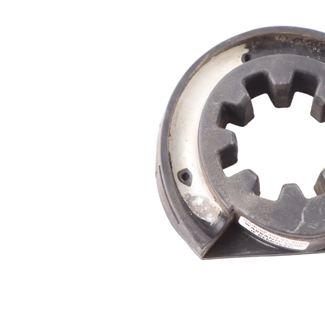 Mercedes W177 Inserto Retención Muelle Trasero Izquierdo Derecho - SKU A2473250184 - Número de pieza A2473250184