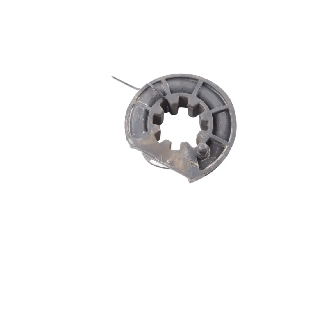 Insert Retenue Ressort Arrière Inférieur Gauche Droite pour Mercedes W177 à propos du numéro de pièce A2473250184 Mercedes W177 Insert Retenue Ressort Arrière Inférieur Gauche Droite - SKU A2473250184 - Numéro de pièce A2473250184