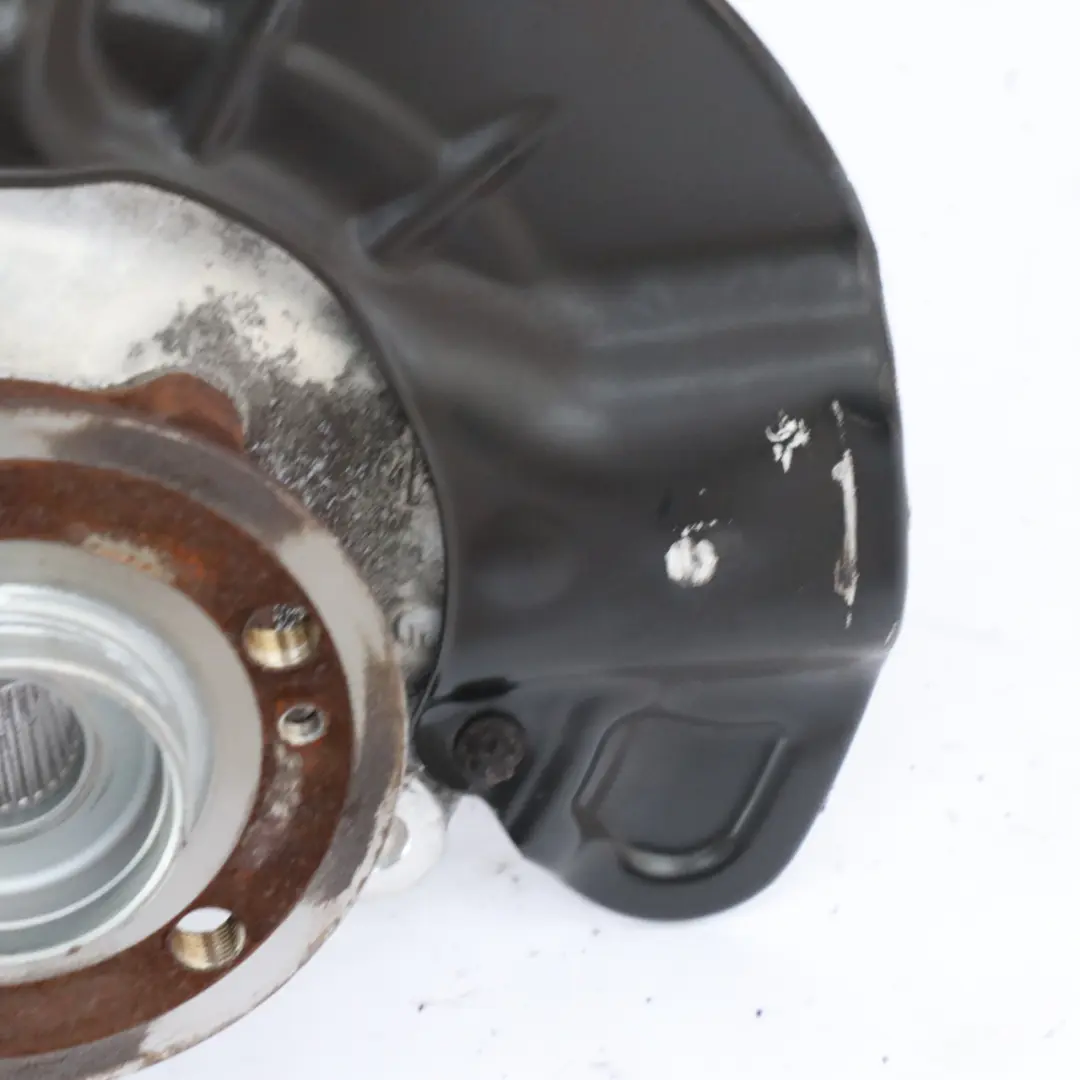Mercedes C118 H243 Radnabe vorne links Lager Aufhängung - SKU A2473320100 - Teilenummer A2473320100
