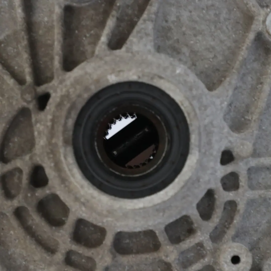 Essieu arrière Différentiel 2,438 GARANTIE pour Mercedes W177 A35 AMG à propos du numéro de pièce A2473502702 Mercedes W177 A35 AMG Essieu arrière Différentiel 2,438 GARANTIE - SKU A2473502702 - Numéro de pièce A2473502702