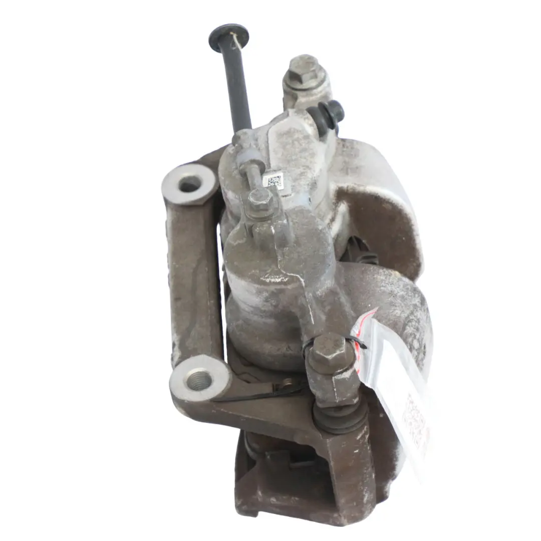 Etrier de frein avant gauche Support d'étrier pour Mercedes H243 à propos du numéro de pièce A2474214300 Mercedes H243 Etrier de frein avant gauche Support d'étrier - SKU A2474214300 - Numéro de pièce A2474214300