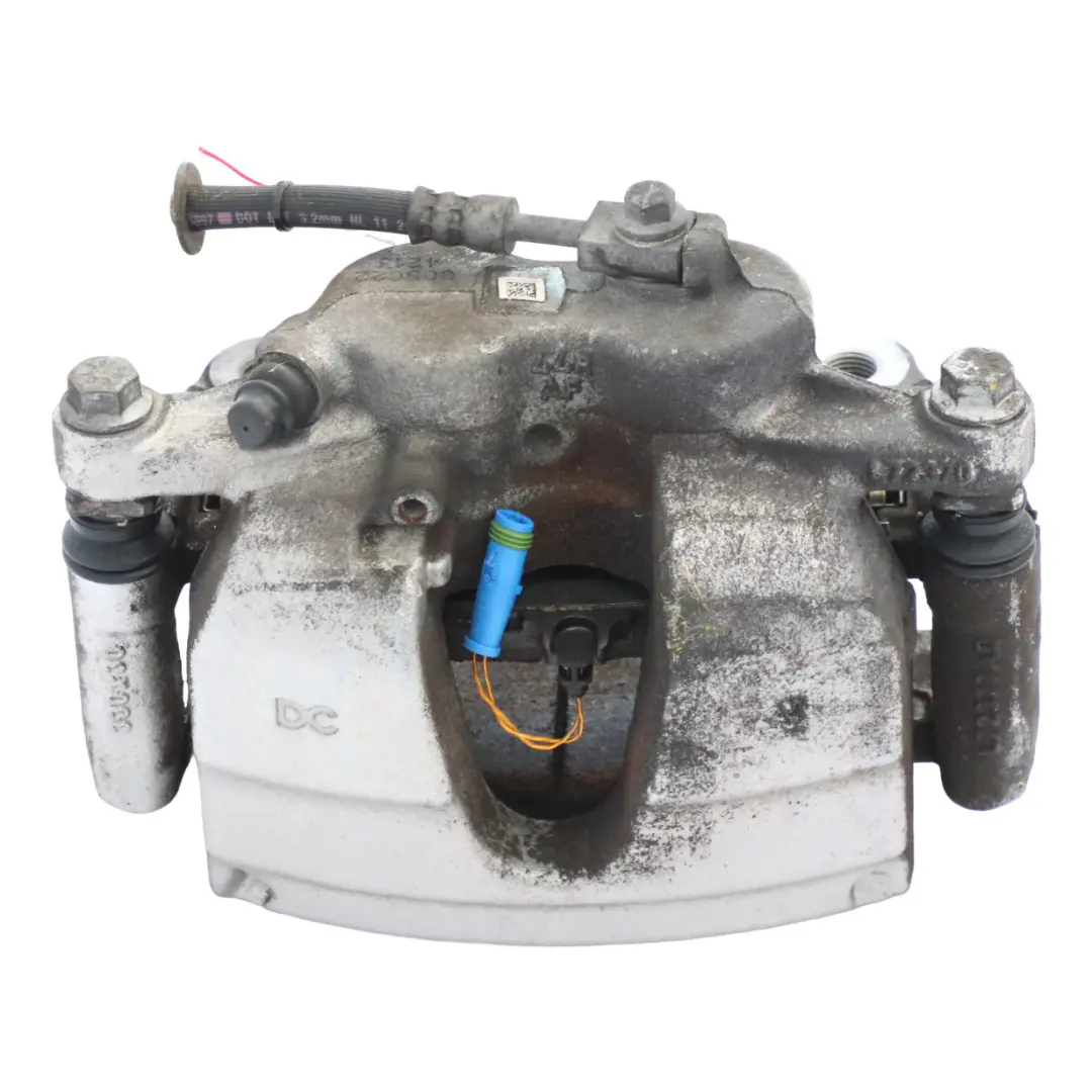 Pinza de freno delantera derecha Soporte de pinza para Mercedes H243 con número de pieza A2474214400 Mercedes H243 Pinza de freno delantera derecha Soporte de pinza - SKU A2474214400 - Número de pieza A2474214400