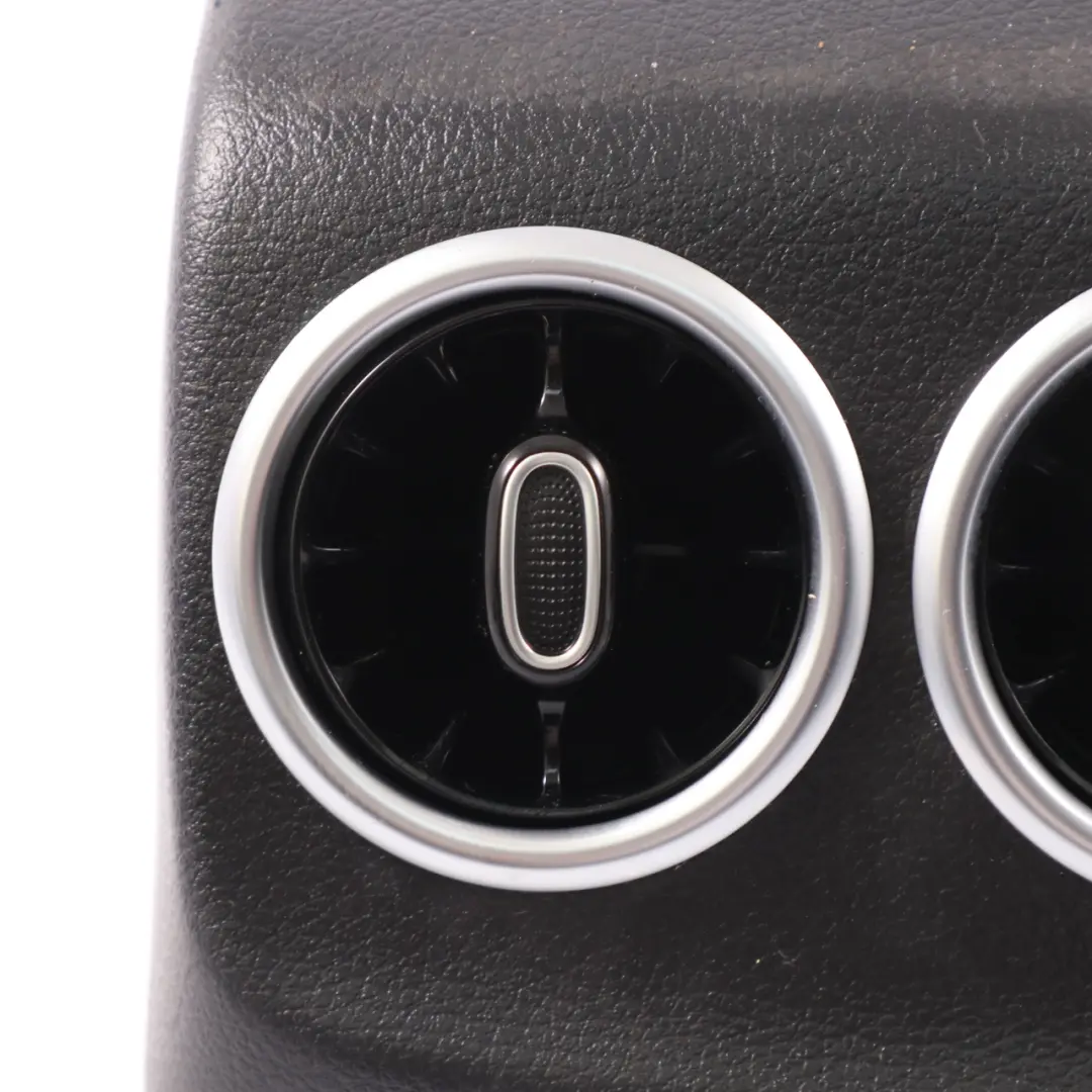 Mercedes H243 Centrale de la console Panneau ventilation arrière A1776803701 - SKU A2476803001 - Numéro de pièce A2476803001