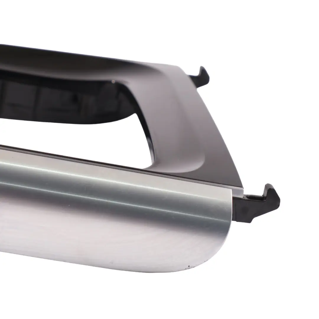 Mittelkonsole Panel Abdeckung Rahmen Surround Trim für Mercedes EQA H243 mit Teilenummer A2476807103 Mercedes EQA H243 Mittelkonsole Panel Abdeckung Rahmen Surround Trim - SKU A2476807103 - Teilenummer A2476807103