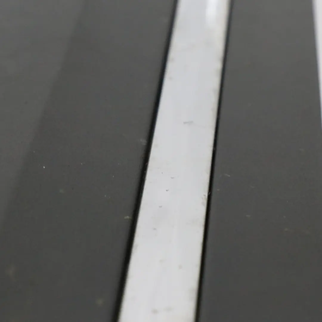  Couvercle d'entrée Mercedes EQA H243 W247 Bande seuil avant droite - SKU A2477208000 - Numéro de pièce A2477208000
