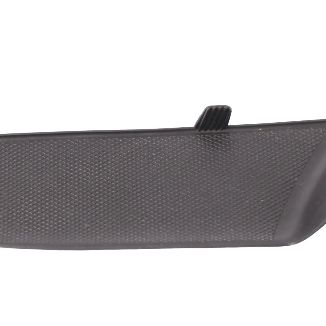 Mercedes EQA H243 Inserción bolsillo tarjeta puerta frontal derecho - SKU A2477270200 - Número de pieza A2477270200