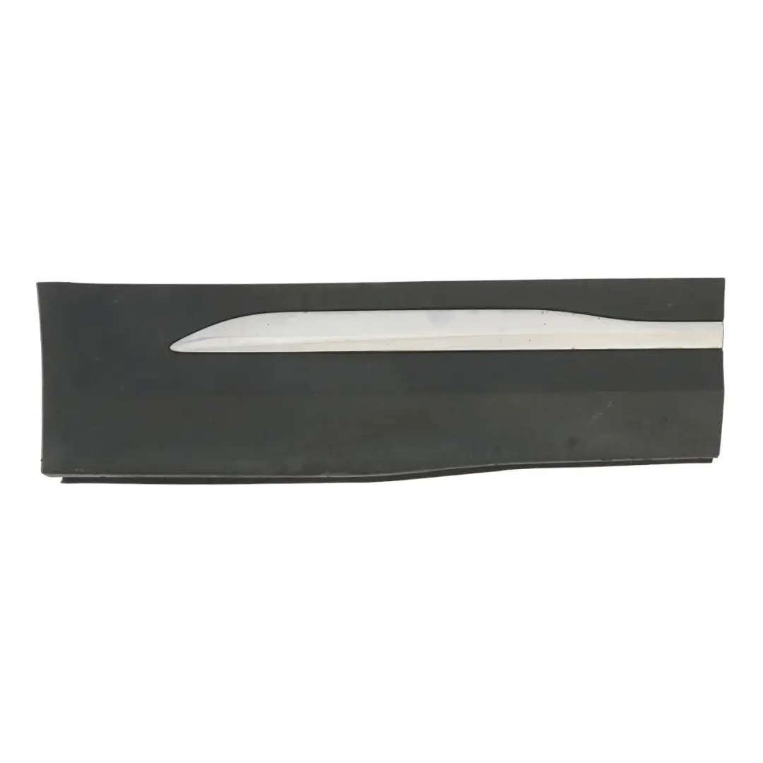 Moulure porte arrière droite AMG pour Mercedes EQA H243 à propos du numéro de pièce A2477305600 Mercedes EQA H243 Moulure porte arrière droite AMG - SKU A2477305600 - Numéro de pièce A2477305600