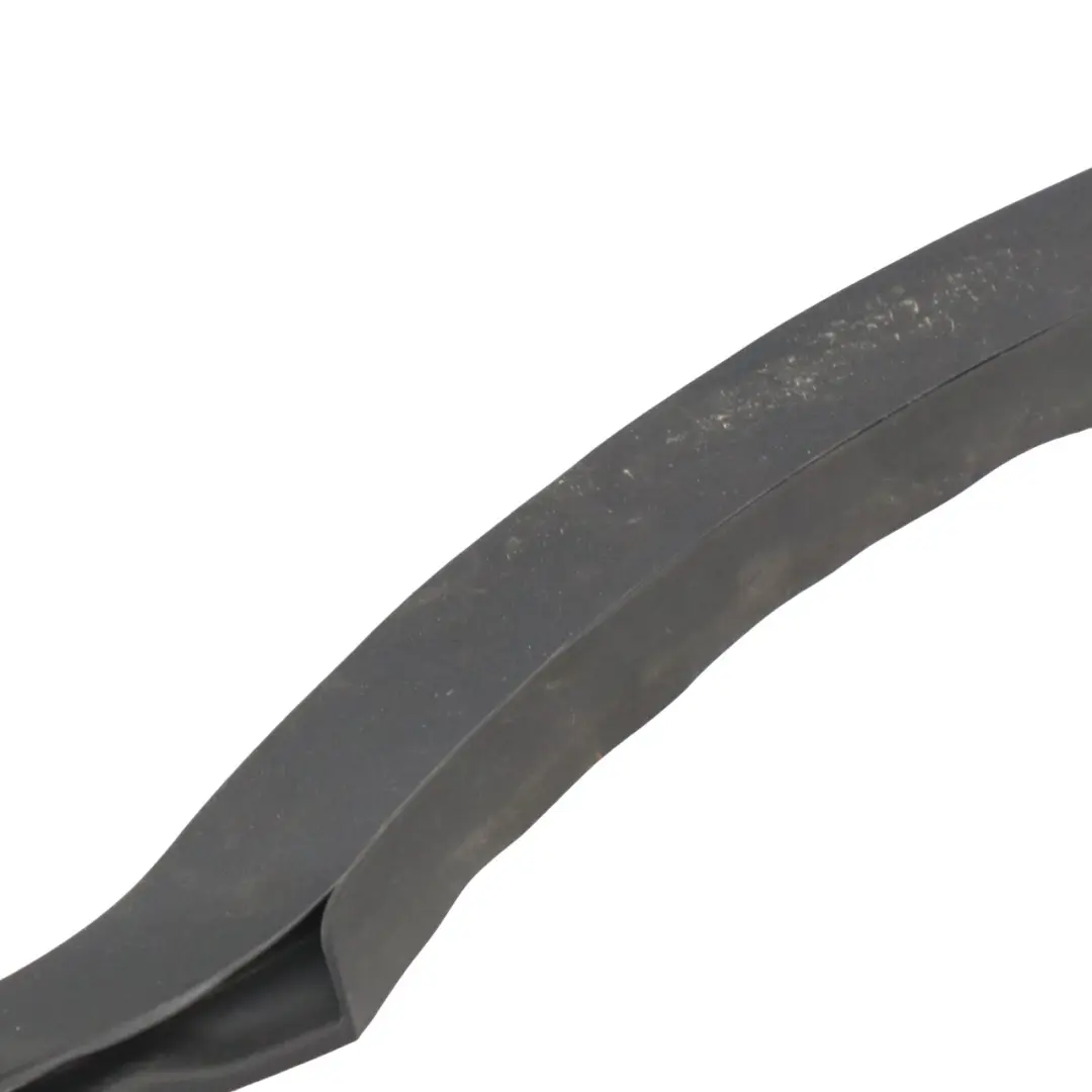 Porta posteriore sinistra Gomma Striscia Copertura per Mercedes EQA H243 con numero di parte A2477305903 Mercedes EQA H243 Porta posteriore sinistra Gomma Striscia Copertura - SKU A2477305903 - Numero di parte A2477305903