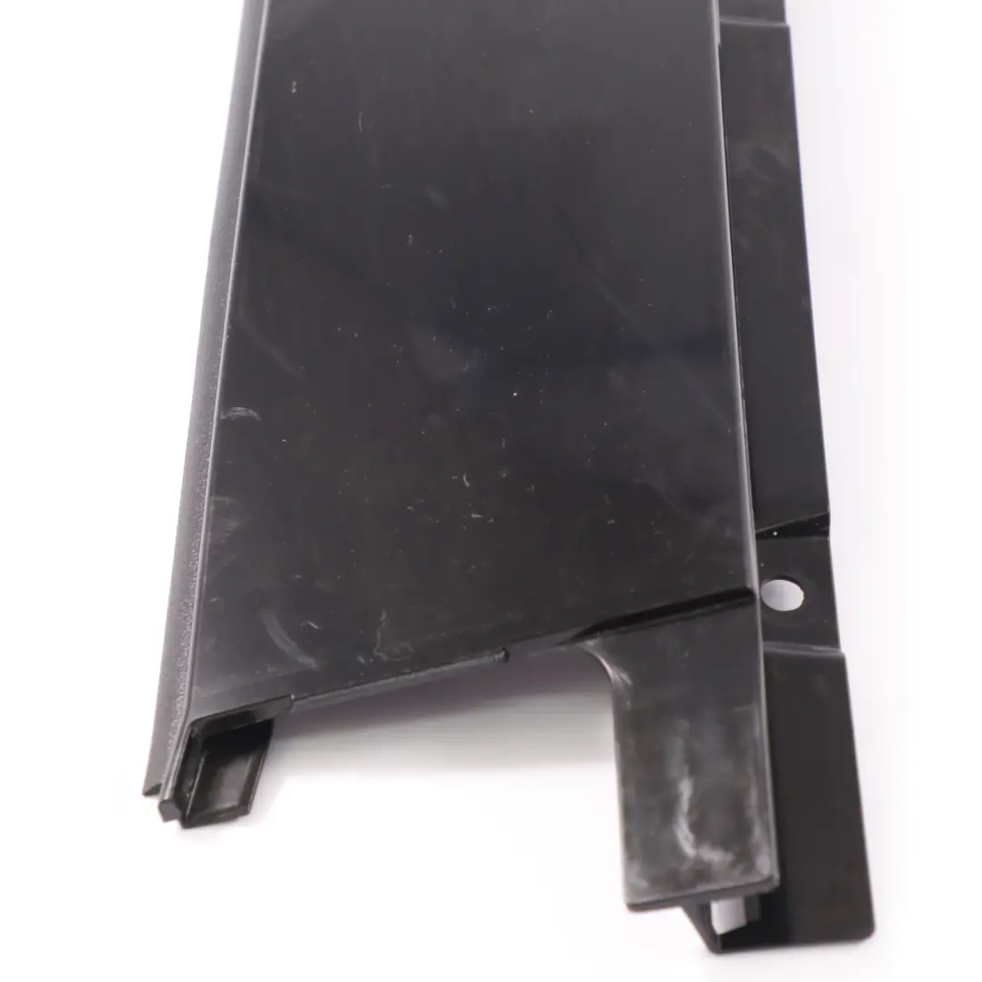 Tür Verkleidung Sleiste Hinten Links für Mercedes H243 mit Teilenummer A2477324900 Mercedes H243 Tür Verkleidung Sleiste Hinten Links - SKU A2477324900 - Teilenummer A2477324900