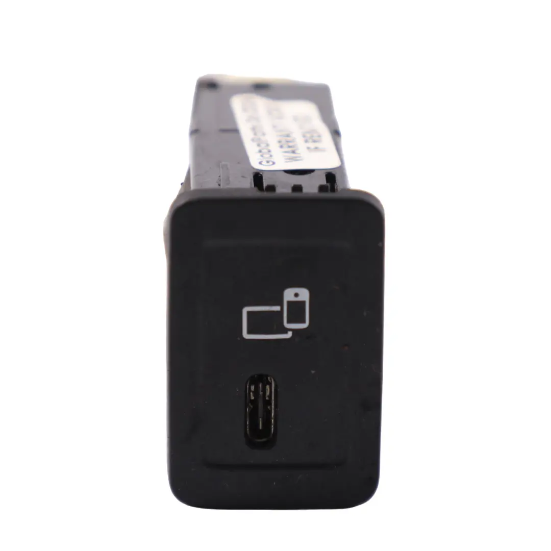 Mercedes H243 W247 Porta USB Tipo-C Spina di ingresso Connessione - SKU A2478206301 - Numero di parte A2478206301