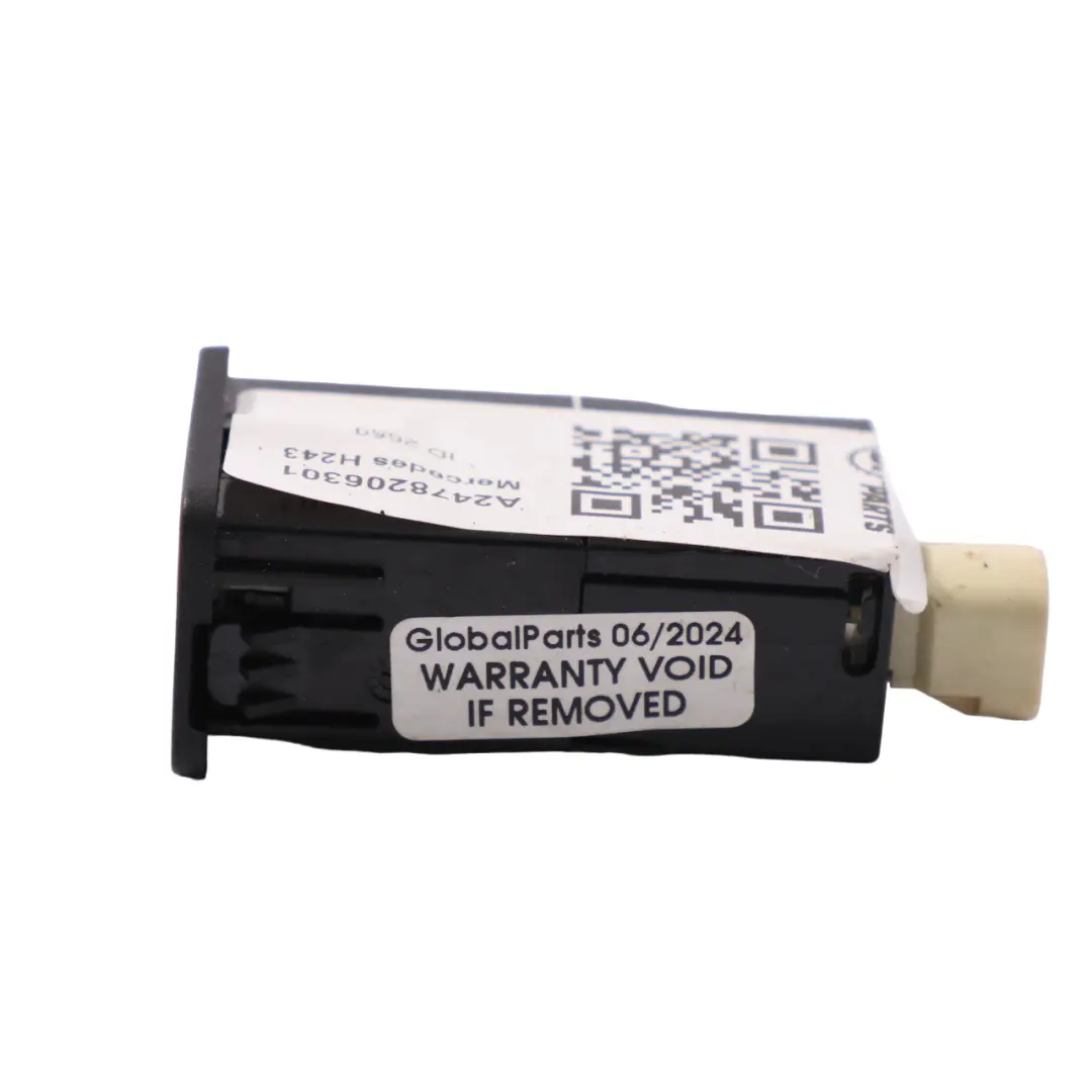Mercedes H243 W247 Porta USB Tipo-C Spina di ingresso Connessione - SKU A2478206301 - Numero di parte A2478206301