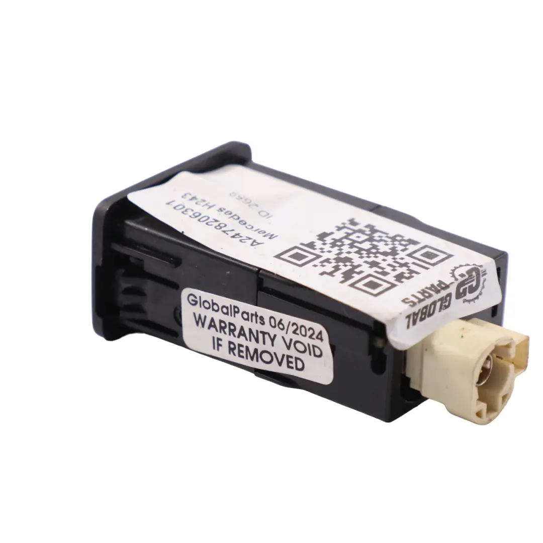 Gniazdo USB Typu C Wtyczka Wejście Złącze do Mercedes H243 W247 o numerze A2478206301 Mercedes H243 W247 Gniazdo USB Typu C Wtyczka Wejście Złącze - SKU A2478206301 - Numer Części A2478206301