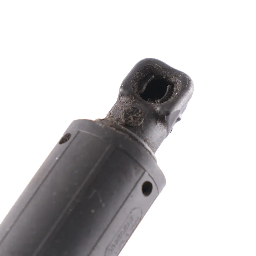 Coperchio elettrico puntone posteriore sinistro per Mercedes EQA H243 con numero di parte A2478902300 Mercedes EQA H243 Coperchio elettrico puntone posteriore sinistro - SKU A2478902300 - Numero di parte A2478902300