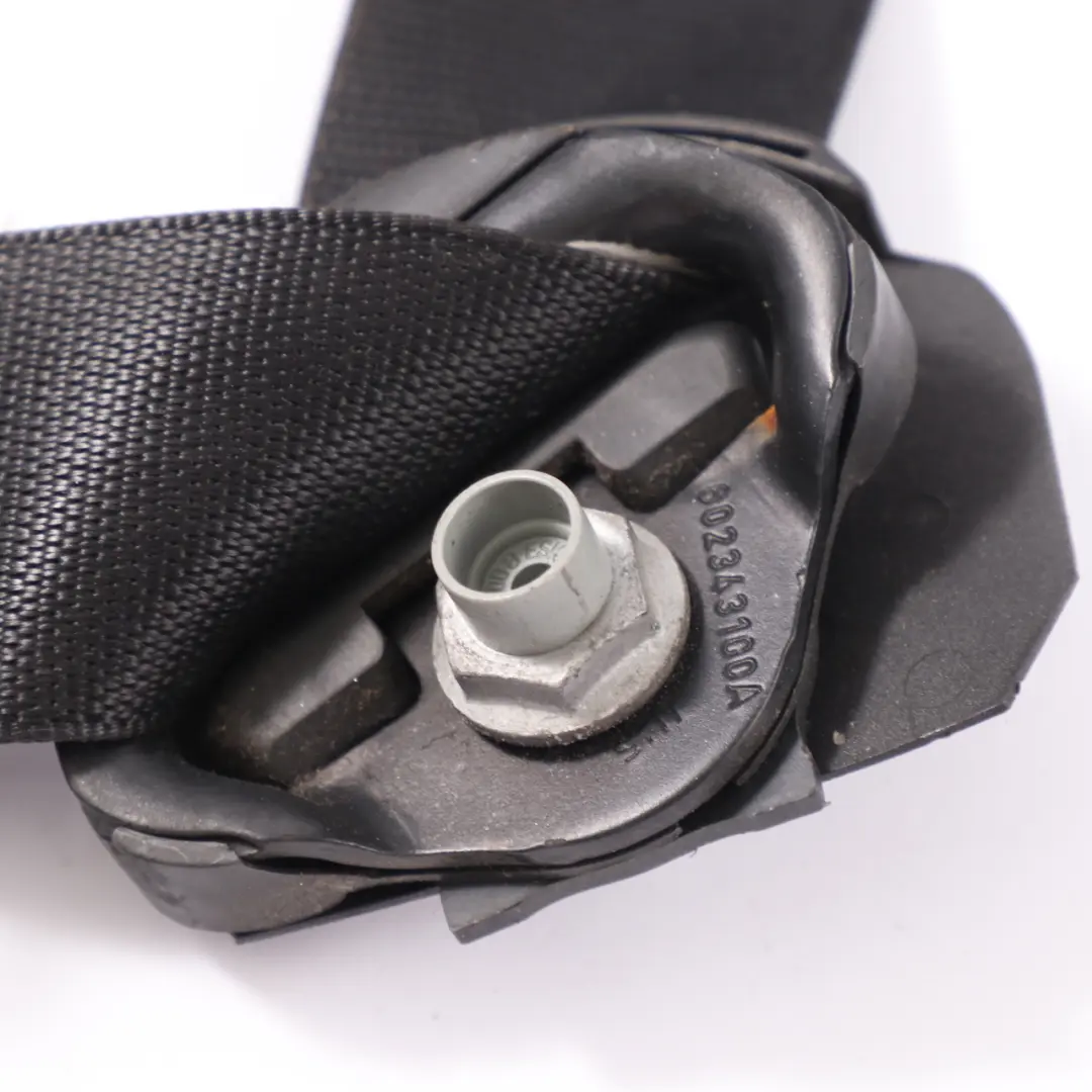 Seatbelt Front Left N/S Seat Safety Upper Belt Black to Mercedes W164 with Part number A2518601985 Mercedes W164 Seatbelt Front Left N/S Seat Safety Upper Belt Black - SKU A2518601985 - Part number A2518601985