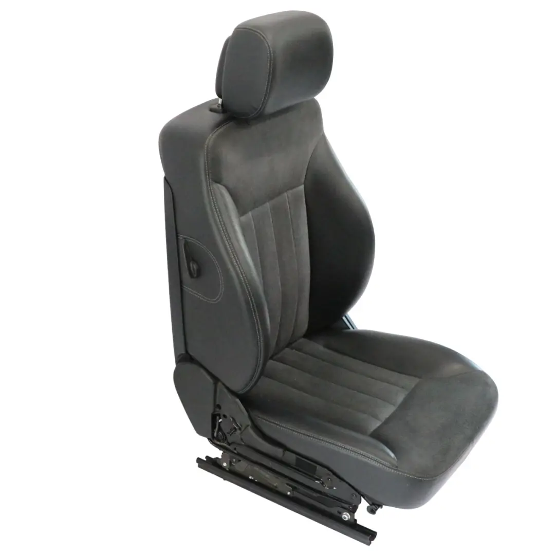 Fotel Przedni Lewy Skóra Alcantara Antracyt Podgrzewany do Mercedes W164 o numerze A2519101393 Mercedes W164 Fotel Przedni Lewy Skóra Alcantara Antracyt Podgrzewany - SKU A2519101393-3 - Numer Części A2519101393