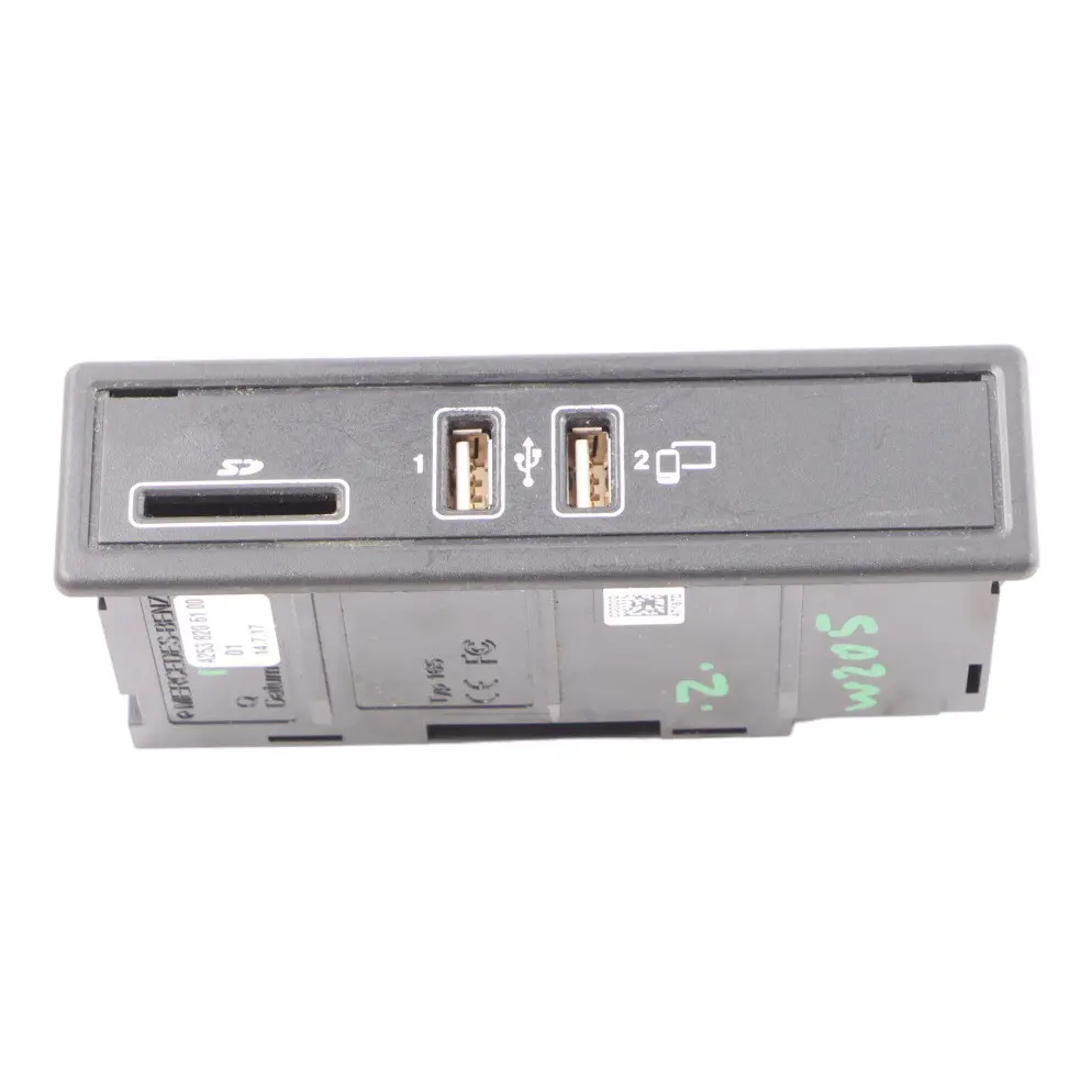 Mercedes GLC C253 Multimedia USB SD Card Reader Port Socket A2538206100