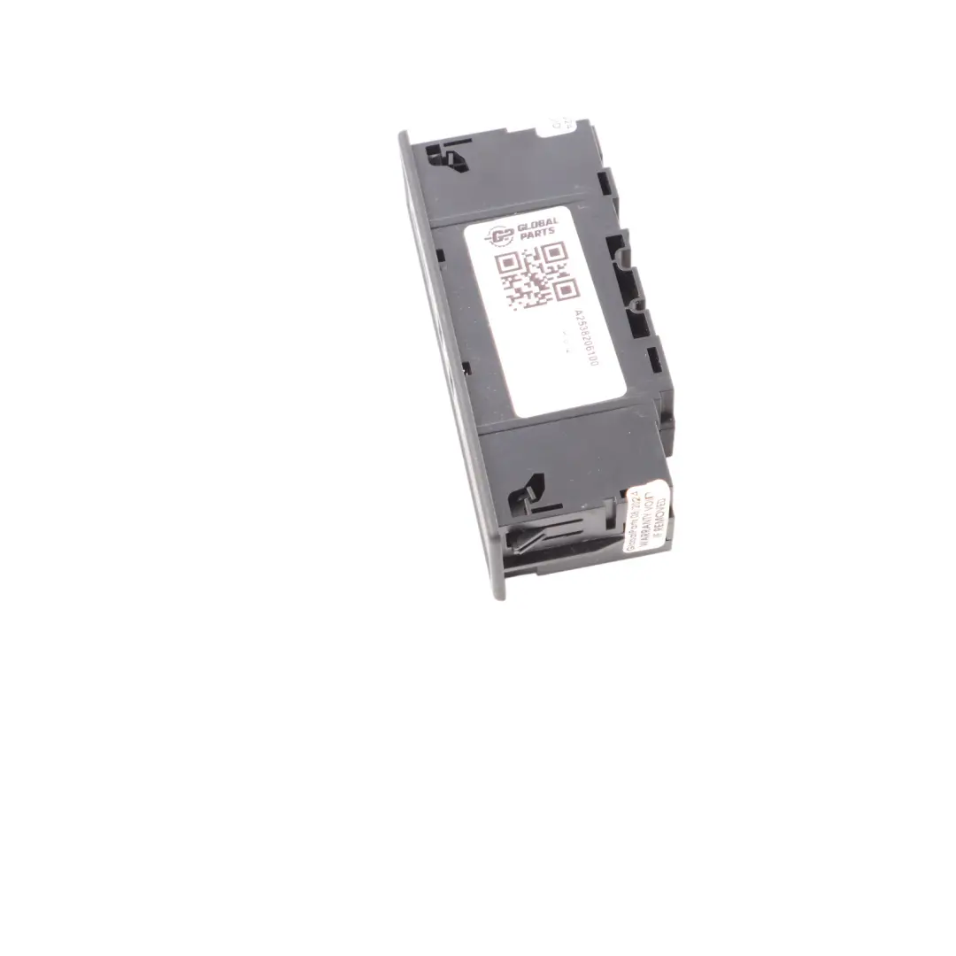 Mercedes GLC C253 Multimedia USB SD Kartenleser Anschlussbuchse - SKU A2538206100 - Teilenummer A2538206100