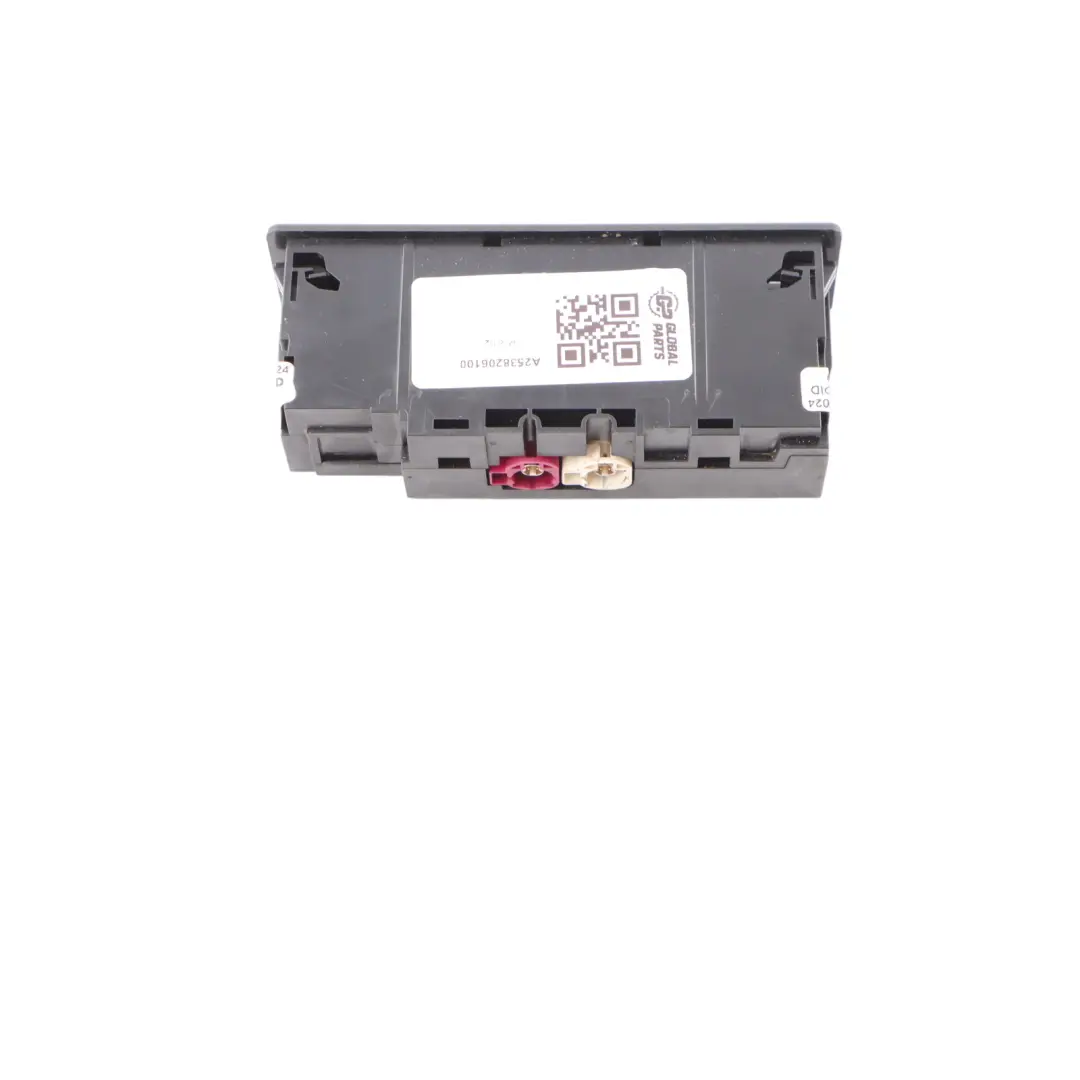 Multimedia USB SD Toma puerto lector tarjetas para Mercedes GLC C253 con número de pieza A2538206100 Mercedes GLC C253 Multimedia USB SD Toma puerto lector tarjetas - SKU A2538206100 - Número de pieza A2538206100