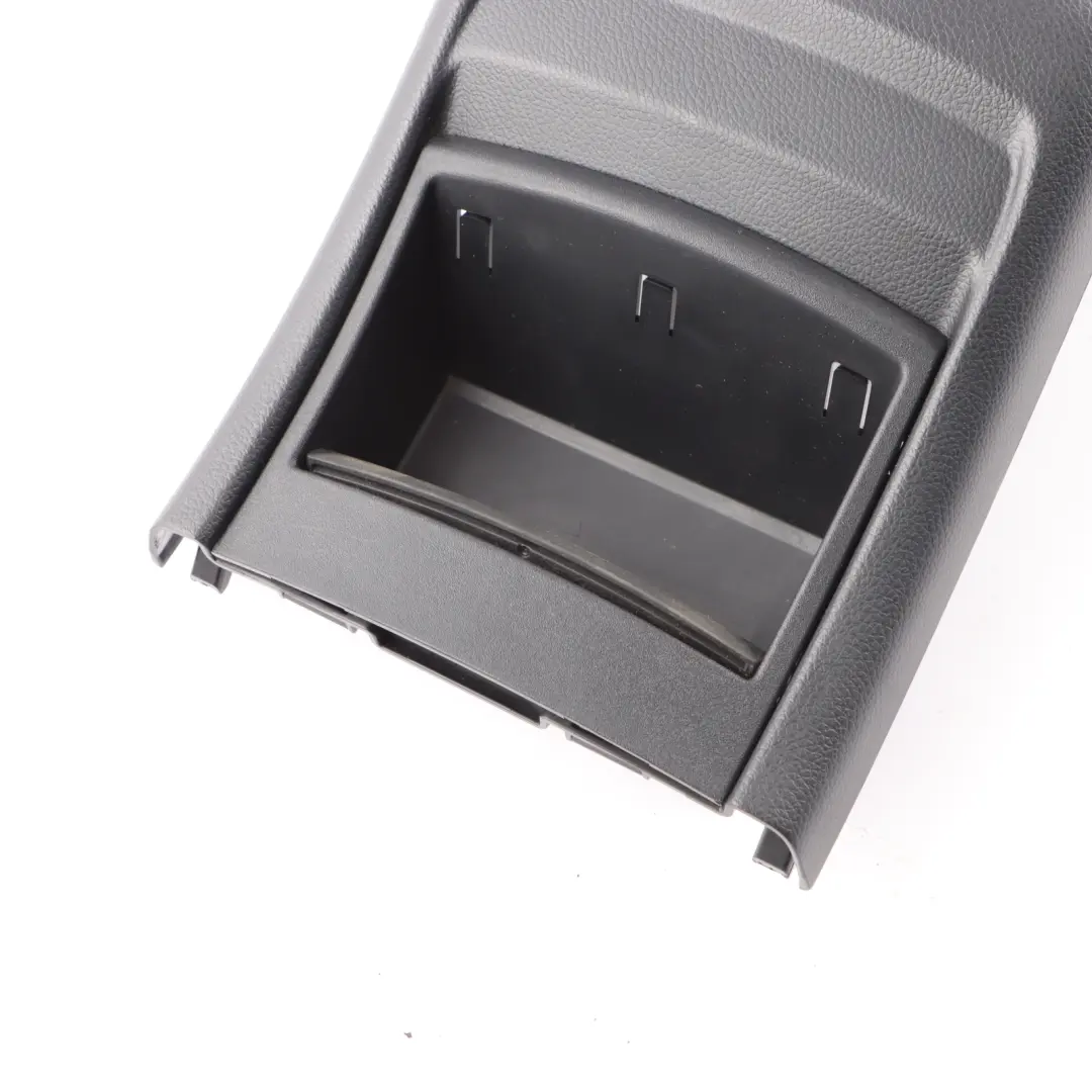 Consola A/C Caja Aire Canal Ventilación Trasero Cuero para Mercedes X253 con número de pieza A2538304100 Mercedes X253 Consola A/C Caja Aire Canal Ventilación Trasero Cuero - SKU A2538304100 - Número de pieza A2538304100