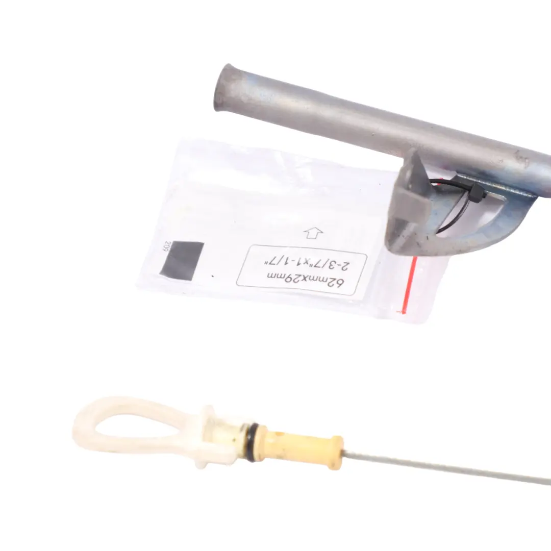 Jauge d'huile Mercedes W176 W246 M270 Niveau Tube guidage moteur pour à propos du numéro de pièce A2700104602 Jauge d'huile Mercedes W176 W246 M270 Niveau Tube guidage moteur - SKU A2700104602-2 - Numéro de pièce A2700104602