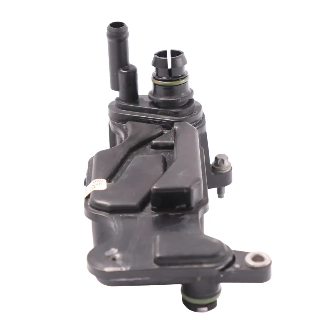 Ölabscheider Mercedes W213 M270 M274 Benzinmotor Entlüfter für mit Teilenummer A2700109703 Ölabscheider Mercedes W213 M270 M274 Benzinmotor Entlüfter - SKU A2700109703-1 - Teilenummer A2700109703