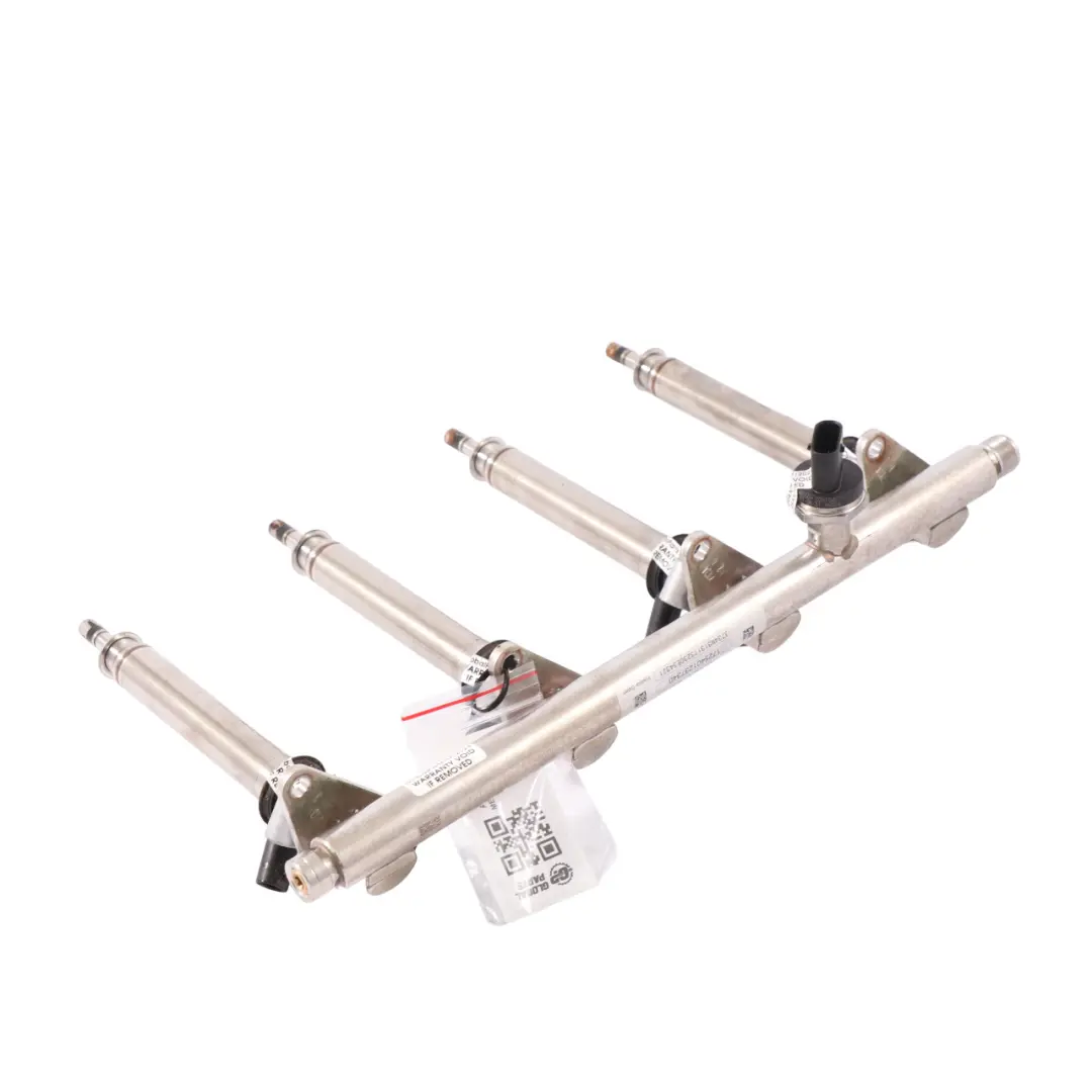 Rail de inyección de combustible Mercedes W176 W177 M270 Rail para con número de pieza A2700701995 Rail de inyección de combustible Mercedes W176 W177 M270 Rail - SKU A2700701995 - Número de pieza A2700701995